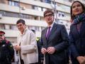 La alcaldesa de Sant Adrià de Besòs, Filo Cañete y el presidente de la Generalitat de Catalunya, Salvador Illa, en la Mina