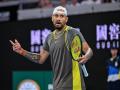 Nick Kyrgios se lamenta durante su partido de primera ronda en el Open de Australia