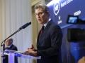 El presidente del PP, Alberto Núñez Feijóo, interviene en un desayuno informativo este martes en Madrid
