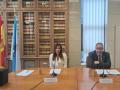 Sandra María Iglesias, a la izquierda, durante el acto