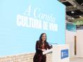 La alcaldesa de La Coruña, Inés Rey, durante la presentación de la campaña turística en Fitur