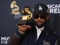 El rapero Kendrick Lamar ha sido el gran ganador de la noche de los Grammy