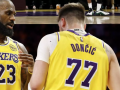 James LeBron y Luka Doncic en el debut del jugador esloveno con Los Lakers frente a Utah Jazz