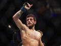 Aleksandre Topuria tras ganar su primer combate en la UFC