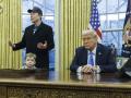Elon Musk y su hijo X, junto al presidente Trump el pasado martes