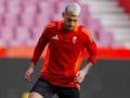 El sanroqueño lega al Granada CF después de que este haya pagado alrededor de dos millones y medio de euros al Alavés por su traspaso,