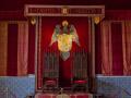 Escudo con el águila de San Juan nimbada en el salón del trono del Alcázar de Segovia