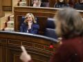 La ministra Portavoz, de Educación, Formación Profesional y Deportes, Pilar Alegría, durante una sesión de control al Gobierno en el Congreso de los Diputados, a 26 de febrero de 2025, en Madrid (España). El Gobierno hace frente a una nueva sesión de control en el Congreso con numerosas preguntas tanto de la oposición como de sus socios de investidura sobre la tributación del salario mínimo interprofesional (SMI), los casos de corrupción que rodean al PSOE y al Ejecutivo y también sobre el panorama internacional desde la vuelta de Donald Trump a la presidencia norteamericana.

Jesús Hellín / Europa Press
26 FEBRERO 2025;CONGRESO;SESIÓN DE CONTROL;GOBIERNO;SMI
26/2/2025