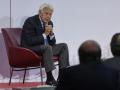 El expresidente Felipe González, en la Asamblea General de la Asociación Valenciana de Empresarios (AVE)