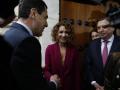 El presidente de la Junta de Andalucía, Juanma Moreno, saluda a la ministra de Hacienda, María Jesús Montero, antes de los actos por el 28-F en el Parlamento andaluz
