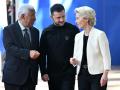 El presidente del Consejo Europeo Antonio Costa, el presidente de Ucrania Volodimir Zelenski y la presidenta de la Comisión Ursula von der Leyen