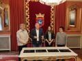 (Foto de ARCHIVO)
I-D: El portavoz de Geroa Bai en el Ayuntamiento de Pamplona, Koldo Martínez, el alcalde de Pamplona, Joseba Asiron, la portavoz del PSN, Marina Curiel, y el portavoz de Contigo-Zurekin, Txema Mauleón, en la firma del acuerdo presupuestario de 2024.

EUROPA PRESS
04/3/2024