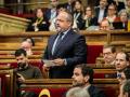 El presidente del PP de Cataluña, Alejandro Fernández, durante su intervención en el pleno de la cámara catalana