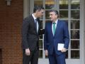 Pedro Sánchez y el presidente del PNV, Aitor Esteban