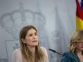 (Foto de ARCHIVO)
La vicepresidenta tercera y ministra para la Transición Ecológica y el Reto Demográfico, Sara Aagesen (i) y la ministra Portavoz, de Educación, Formación Profesional y Universidades, Pilar Alegría (d), durante la rueda de prensa tras el Consejo de Ministros, en el Palacio de la Moncloa, a 11 de febrero de 2025, en Madrid (España). El Consejo de Ministros aprueba hoy la subida del salario mínimo interprofesional (SMI) en un 4,4% para 2025, hasta los 1.184 euros mensuales por catorce pagas, 50 euros más que la cuantía fijada para 2024. De esta manera, el nuevo SMI quedará fijado en 16.576 euros brutos al año y en 39,47 euros brutos al día, con carácter general. El Consejo también ha aprobado la reforma de las leyes de dependencia y discapacidad.

Alejandro Martínez Vélez / Europa Press
11 FEBRERO 2025;CONSEJO DE MINISTROS;GOBIERNO;SALARIO MINIMO;DISCAPACIDAD
11/2/2025