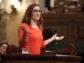 La ministra de Sanidad, Mónica García, interviene durante una sesión plenaria en el Congreso
