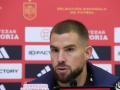 Iñigo Martínez, en una rueda de prensa anterior con la selección española