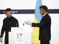 El presidente francés Emmanuel Macron y el ucraniano Volodímir Zelenski