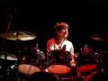 Zak Starkey a la batería con The Who