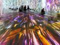 Una exposición inmersiva en Valencia donde se muestra imágenes elaboradas con inteligencia artificial.