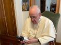 PAPA FRANCISCO ACEITE OLIVA CORDOBA FINCA DUERNAS LUQUE