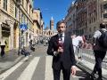 A pie de calle desde Roma: el recorrido del féretro del Papa Francisco