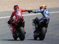 Marc Márquez y Alex Márquez celebran su primer y segundo puesto en el sprint de Jerez