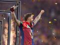Iñigo Martínez celebra el título de Copa del Rey conquistado con el Barça