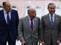 Los ministros de Exteriores de Rusia Sergey Lavrov, Brasil Mauro Vieira y China Wang Yi