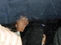 Tom Cruise en el interior del coche tras la fiesta.