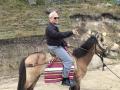 León XIV a caballo en Perú cuando era el Obispo de Chiclayo