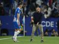 El entrenador del Espanyol, Manolo González (d), durante el Espanyol - Barcelona