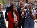 El ministro Ángel Víctor Torres y la delegada del Gobierno Pilar Bernabé, en Catarroja.