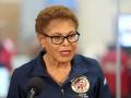 La alcaldesa de Los Ángeles, Karen Bass