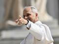Pope Leo XIV waves to the crowd as he arrives to hold the weekly general audience in St Peter's Square at the Vatican, on June 11, 2025. (Photo by Filippo MONTEFORTE / AFP)