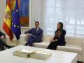 Pedro Sánchez se reúne con miembros de Junts en Moncloa