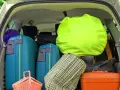 Así va el maletero de muchos coches estas fechas