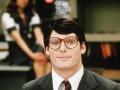 Christopher Reeve, como Clark Kent