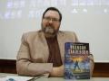 El escritor estadounidense Brandon Sanderson, en Avilés