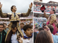 Roca Rey, Diego Urdiales y Borja Jiménez salieron a hombros en días de lleno en la Plaza