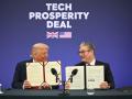 El presidente Donald Trump y el primer ministro británico Kair Starmer durante la firma de un acuerdo tecnológico