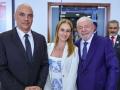El juez brasileño Alexandre de Moraes, su mujer Viviane Barci y el presdidente Luiz Inácio Lula da Silva