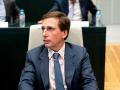 El alcalde de Madrid, José Luis Martínez-Almeida, durante una sesión ordinaria del Pleno Municipal