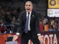 El entrenador del Real Madrid, Sergio Scariolo, durante el partido de Liga ACB entre el Baskonia y Real Madrid jugado esta tarde en el Fernando Buesa Arena de Vitoria
