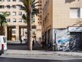 Bloque de viviendas con okupas en el barrio del Carmen de Alicante
