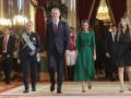 Los Reyes, la Princesa de Asturias y la Infanta Sofía, el pasado 12 de octubre en el Salón del Trono del Palacio Real