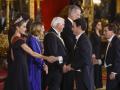 El lendakari vasco saluda a la Reina en el Palacio Real