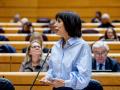 La ministra de Ciencia e Innovación, Diana Morant, interviene durante una sesión plenaria en el Senado