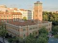 Sede de la Casa Árabe en Madrid, en las antiguas Escuelas de Aguirre.