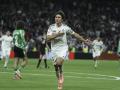 El delantero del Real Madrid Gonzalo García Torres celebra su tercer gol ante el Betis, durante el partido de LaLiga entre el Real Madrid y el Real Betis